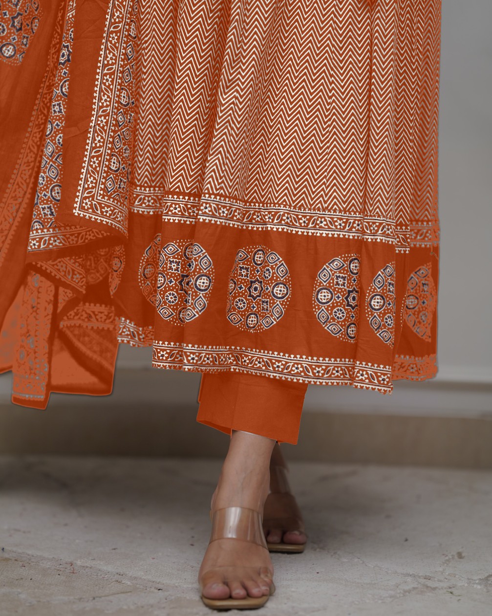Orange Thread Work Cotton Salwar Kameez, Pant With Dupatta