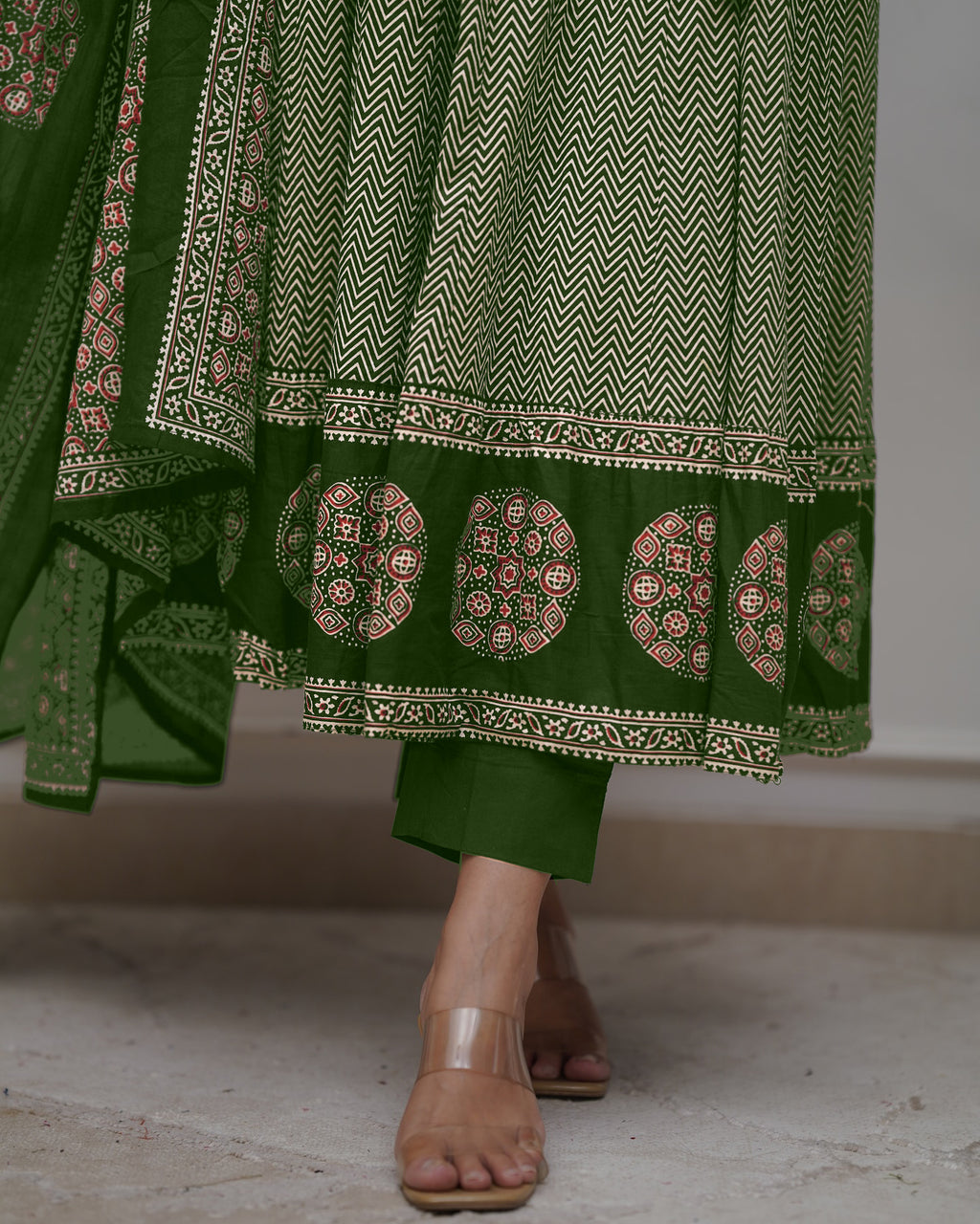 Green Thread Work Cotton Salwar Kameez, Pant With Dupatta