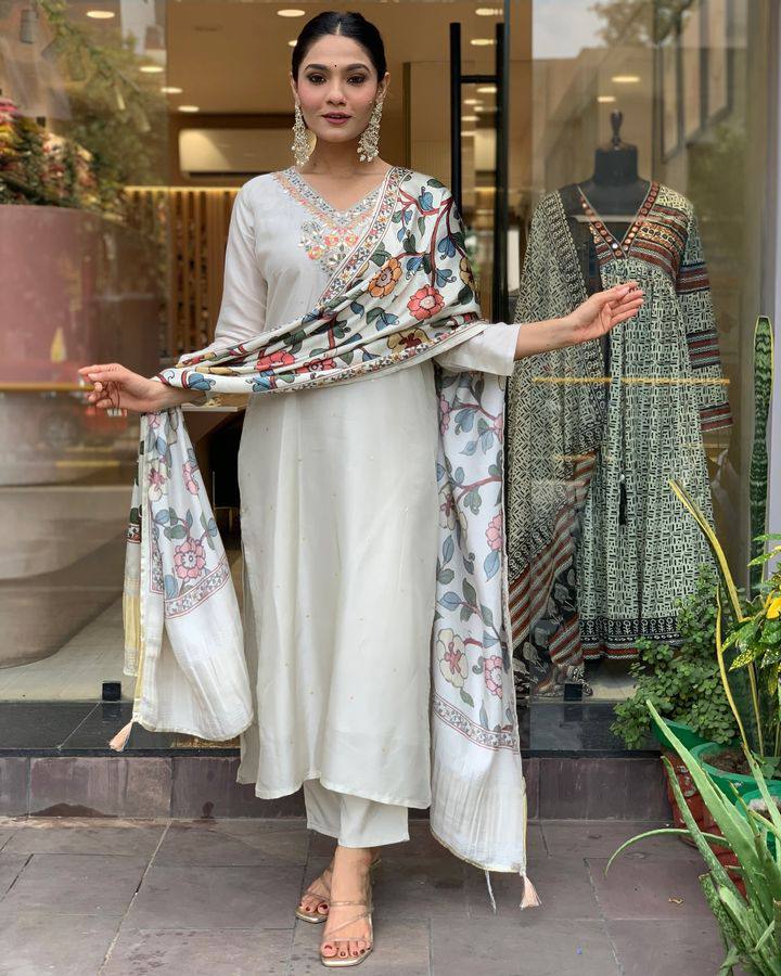 Women’s Regular Fit Kurta | White Embroidered Straight Kurta with Pant and Dupatta Set | Elegant Ethnic