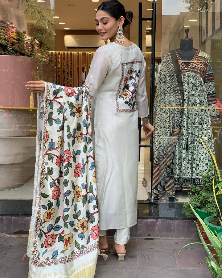 Women’s Regular Fit Kurta | White Embroidered Straight Kurta with Pant and Dupatta Set | Elegant Ethnic