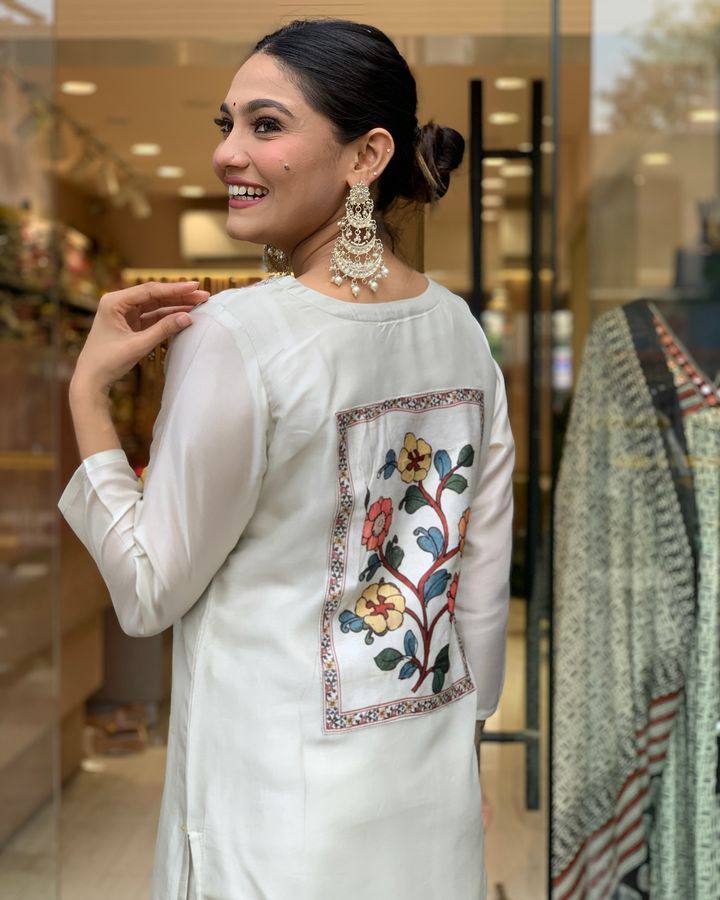 White Embroidered Straight Kurta with Pant and Dupatta Set | Elegant Ethnic