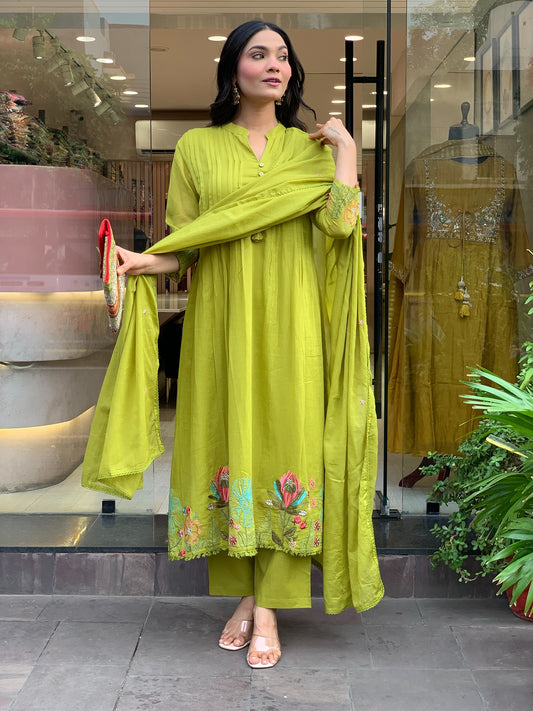 Mahendi Chanderi Silk Embroidery Work Kurti Pant And Dupatta