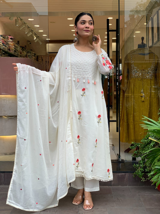 White Color Elegant Chanderi Silk Kurta Pant Set with Embroidered Dupatta