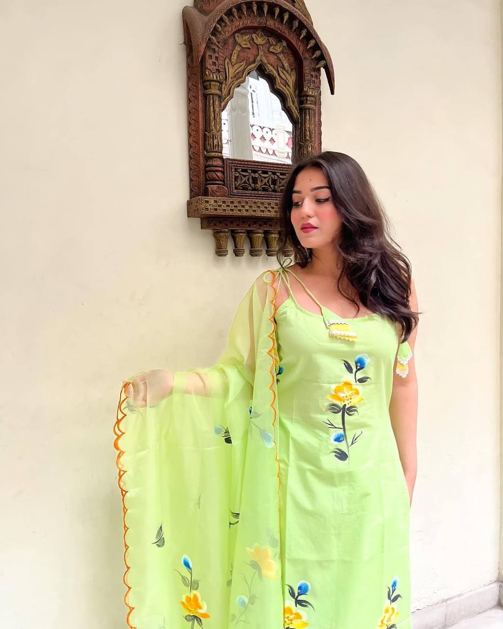 Elegant Light Green Floral Viscose Readymade Kurti with Dupatta