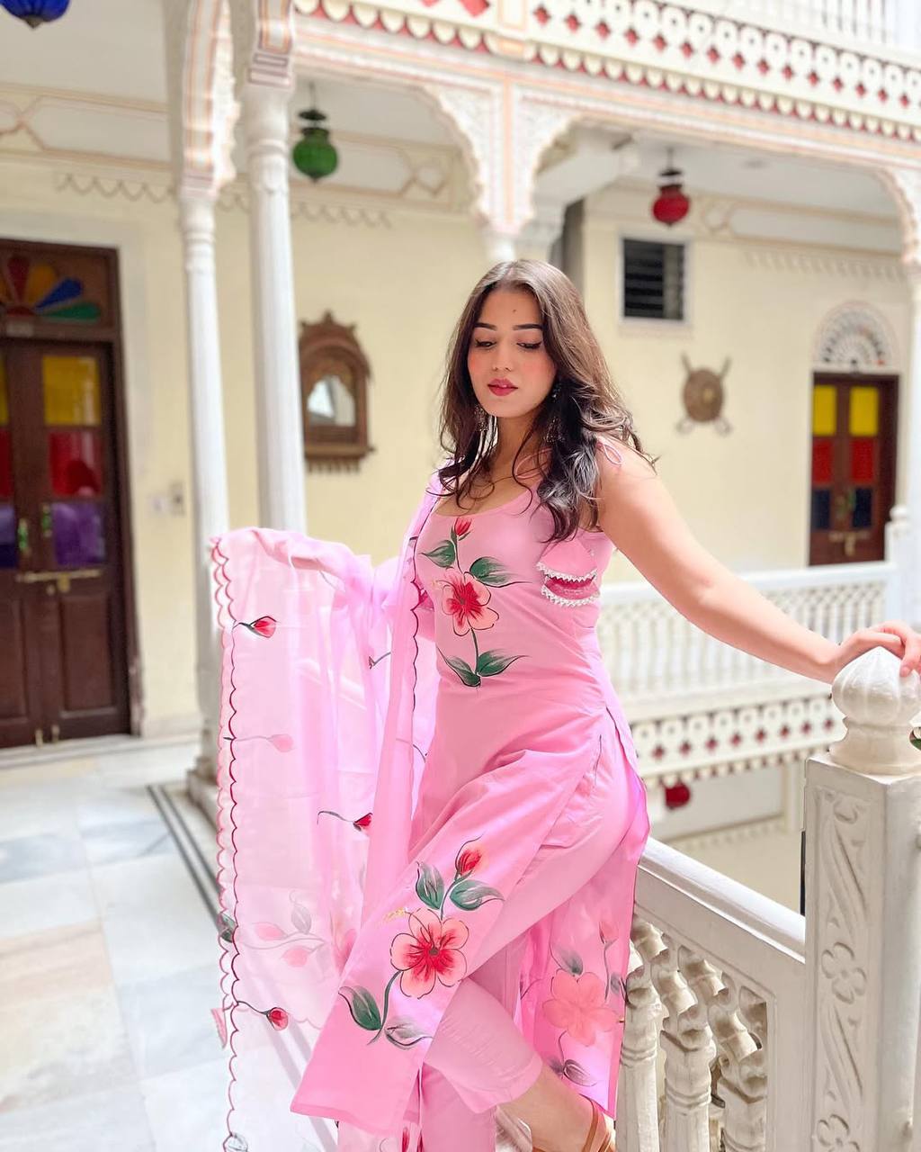 Elegant Light Pink Floral Viscose Readymade Kurti with Dupatta