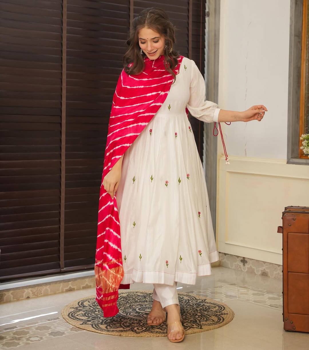 Off White Art Silk Party Wear Salwar Kameez