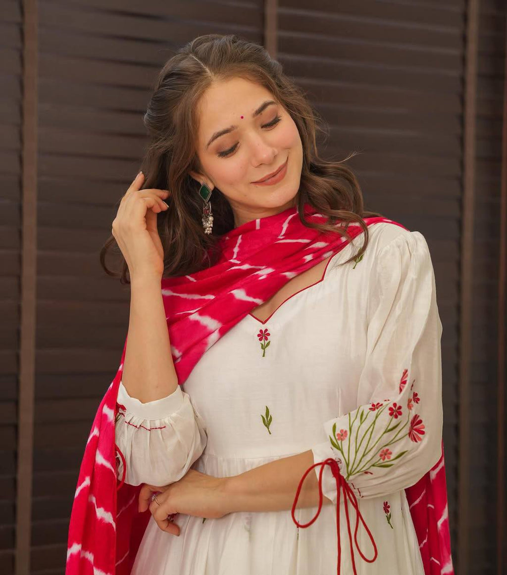 Off White Art Silk Party Wear Salwar Kameez