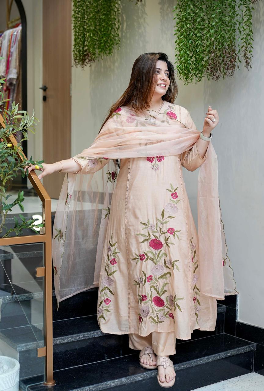 Peach Chanderi Silk Embroidered Salwar Suit