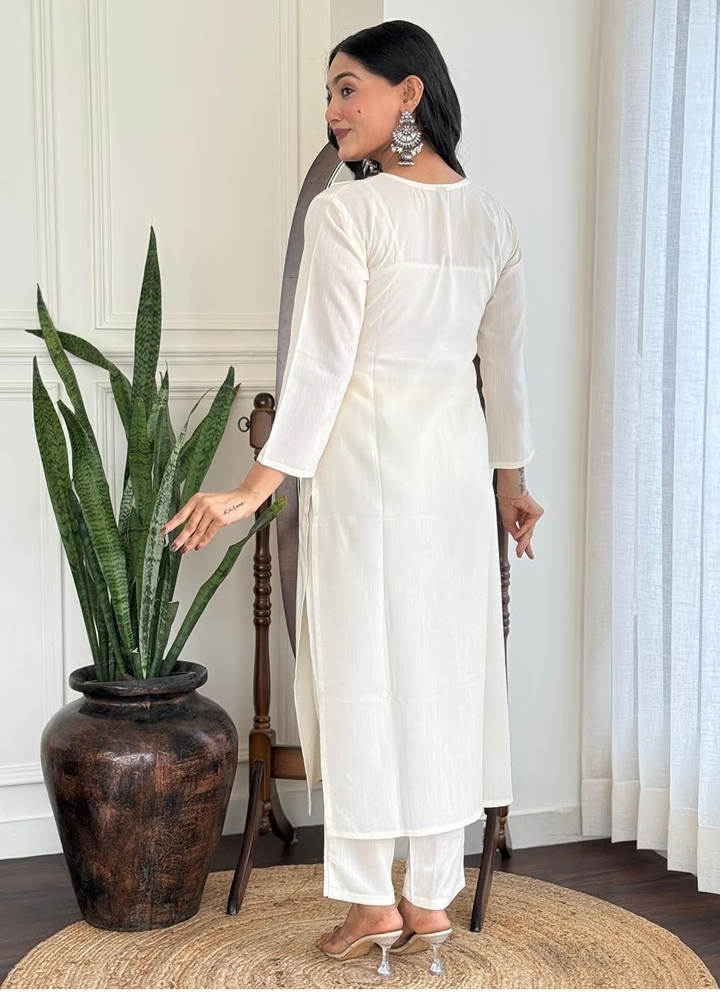 Off White Zari Viscose Rayon Salwar Kameez With Dupatta