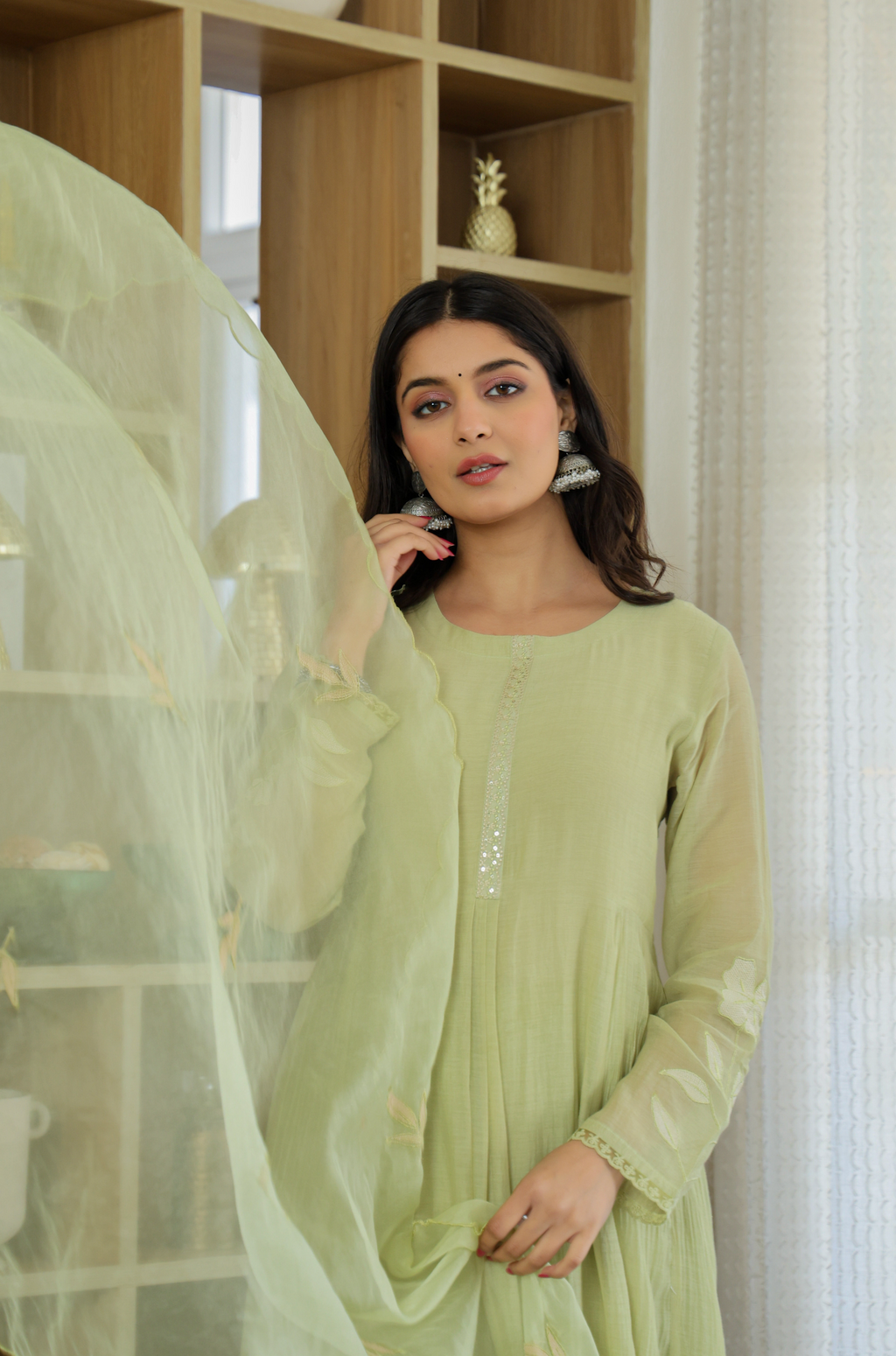PISTA CHANDERI SILK KURTA WITH PANT AND EMBROIDERED DUPATTA