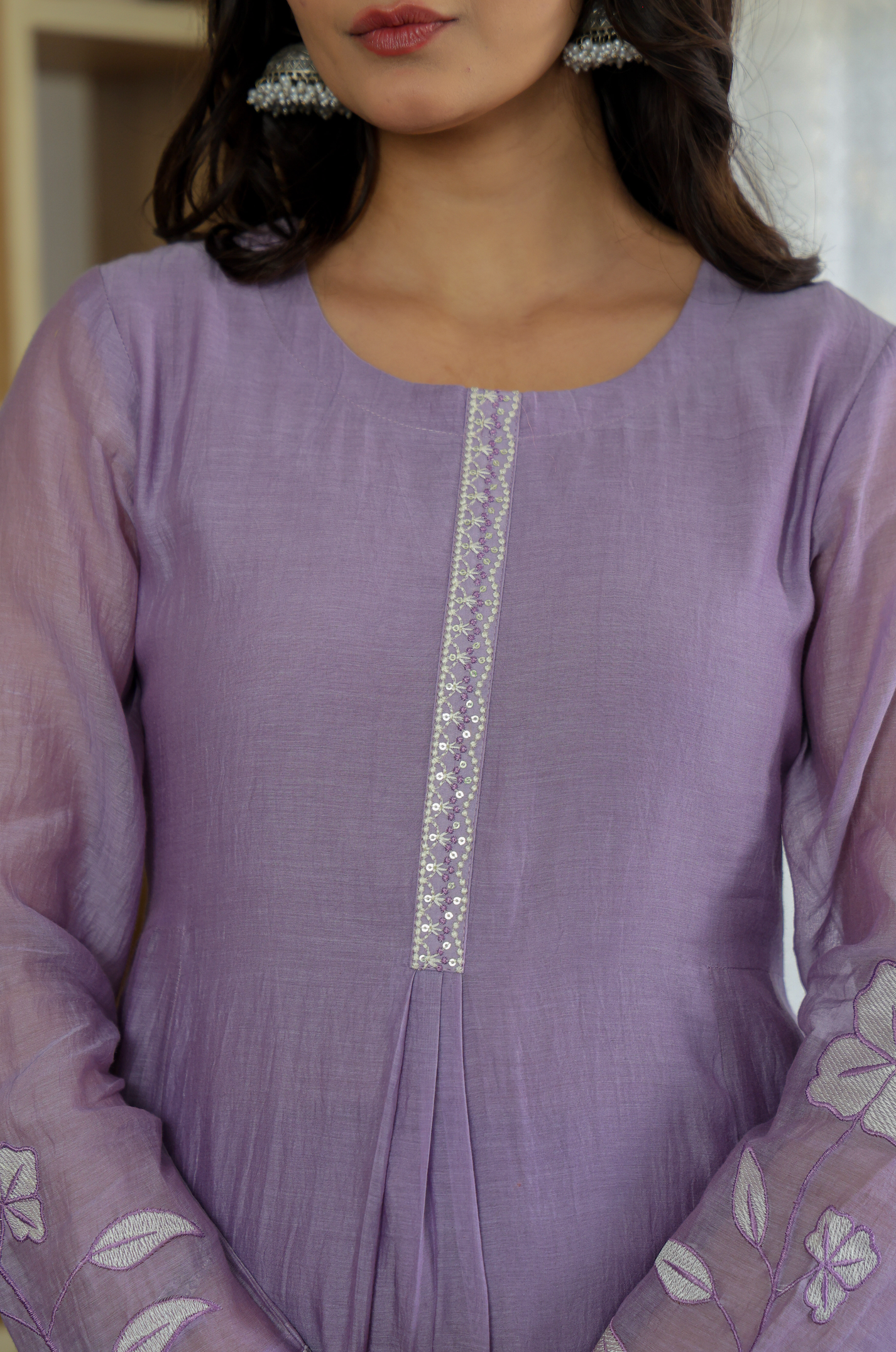 Lavender Chanderi Silk Kurta With Pant And Embroidered Dupatta