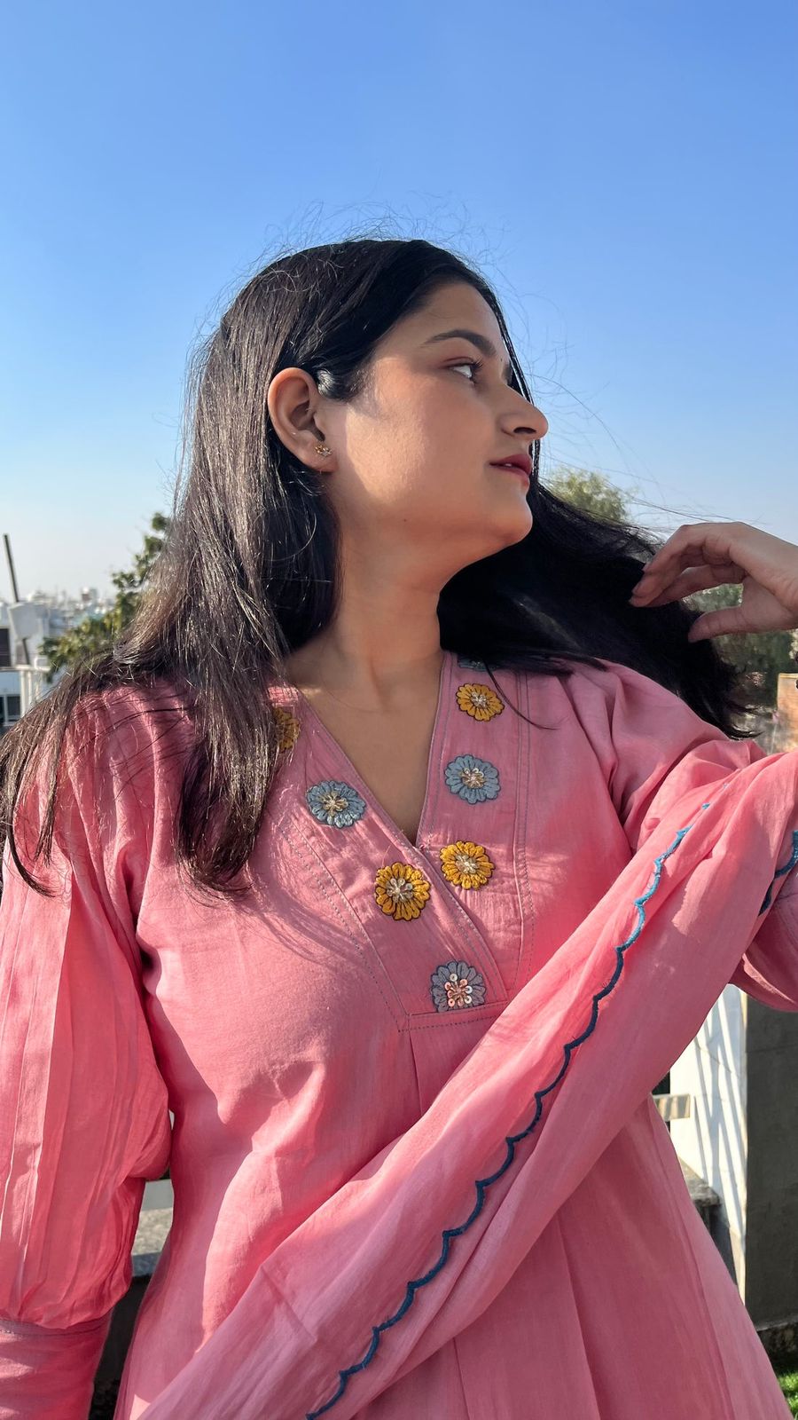 Elegant Pink Floral Kurta Set