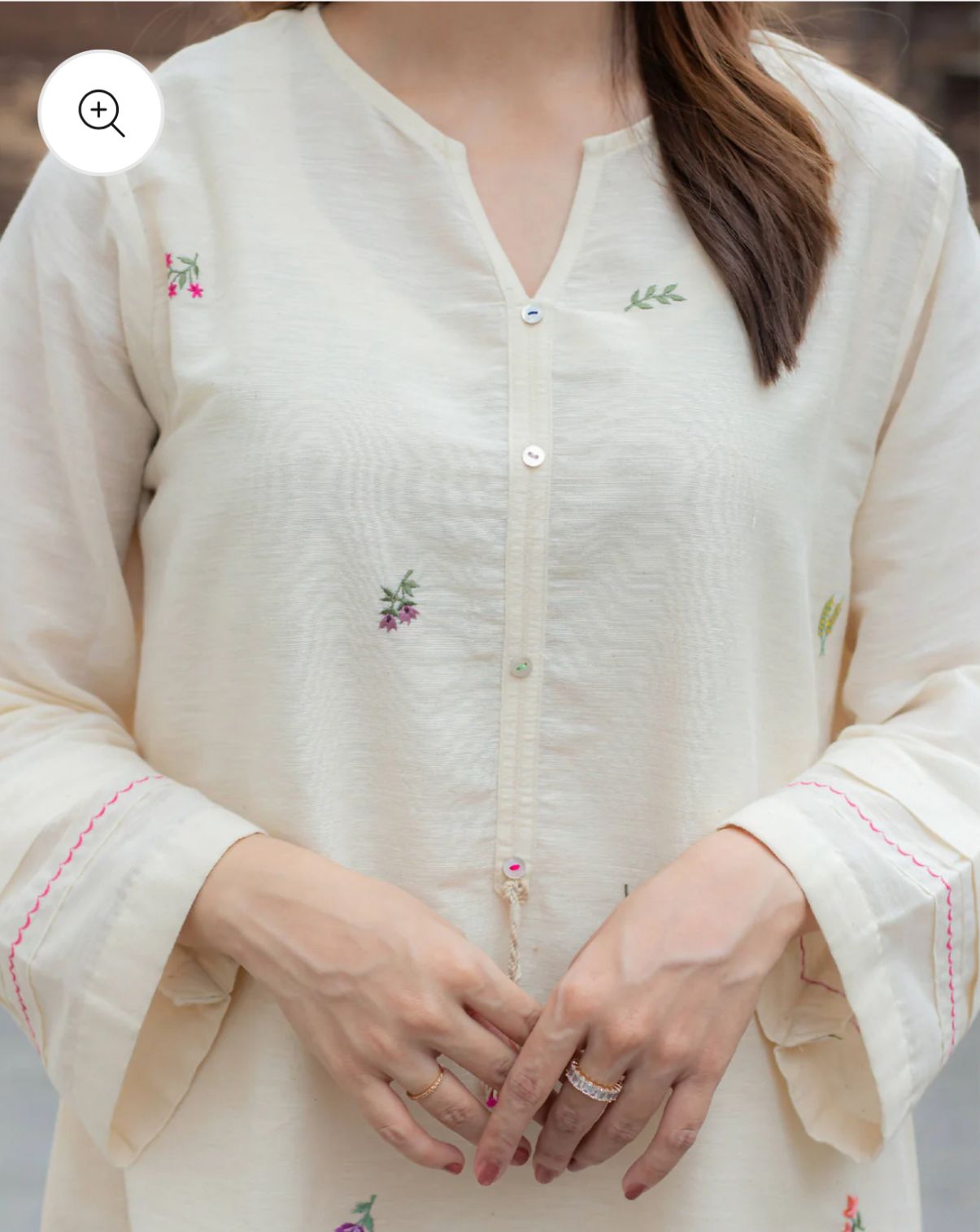 bazarkurti Elegant Off-White Embroidered Kurta Set